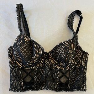 VICTORIA’S SECRET Dream Angels Lace Balconet Bustier Bra, Size 32C
